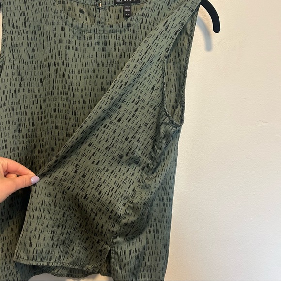 💚Eileen Fisher Silk/Cotton Sleeveless Blouse Nori Dash-Print💚 - Picture 5 of 6